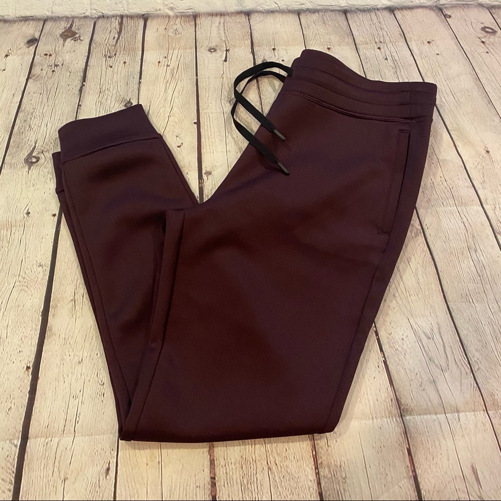 32 Heat Women’s Joggers